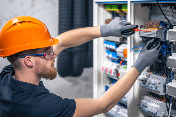 Best Licensed Electrician  in Johnson City, TX